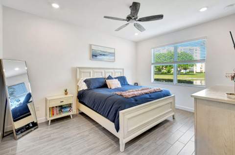 7017 Peters Lane, Delray Beach FL - photo 11 of 75