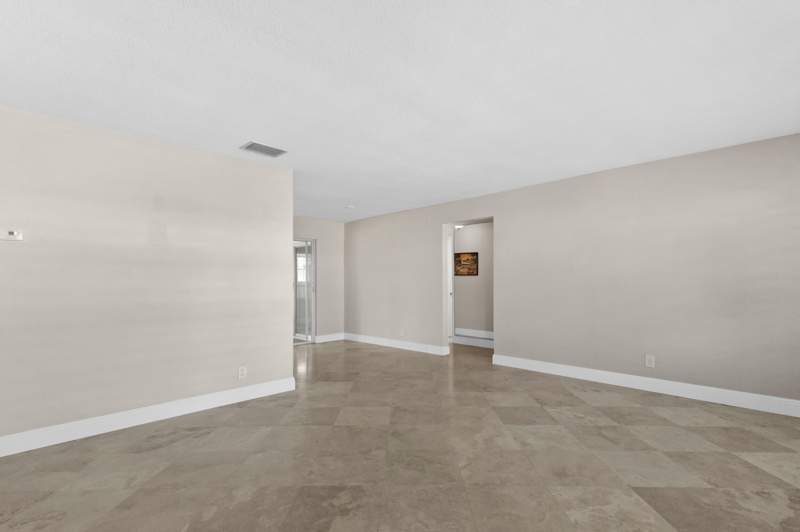 2 bedroom Single Family Residence at 110 NW 24th Court, Leisureville First Sec, Pompano Beach — photo 5