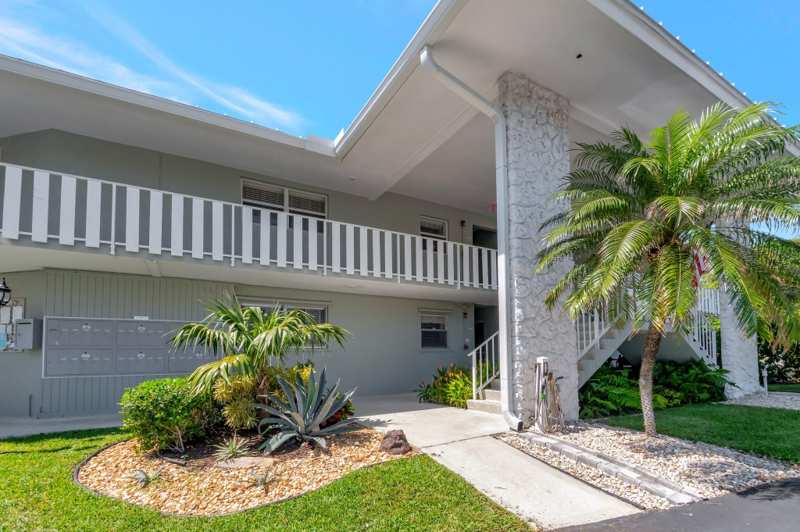 2 bedroom Condominium at 5550 N Ocean Boulevard #107, St George House Condo, Ocean Ridge — photo 1