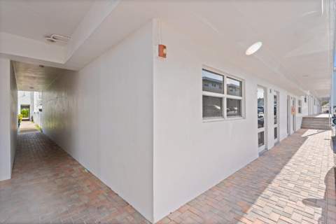 1461 S Ocean Boulevard #106, Lauderdale-By-The-Sea FL - photo 17 of 86