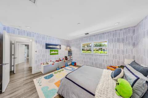 908 Cypress Grove Drive, Pompano Beach FL - photo 15 of 33