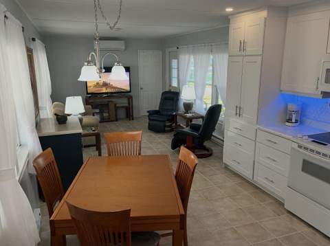 4261 Meadow View Drive, Boynton Beach FL - photo 13 of 40