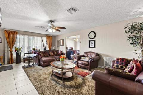 1091 NW 46th Avenue, Lauderhill FL - photo 6 of 20