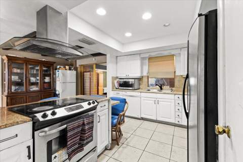 1091 NW 46th Avenue, Lauderhill FL - photo 8 of 20