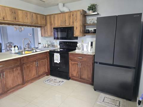 5255 Mendoza Street, West Palm Beach FL - photo 19 of 45