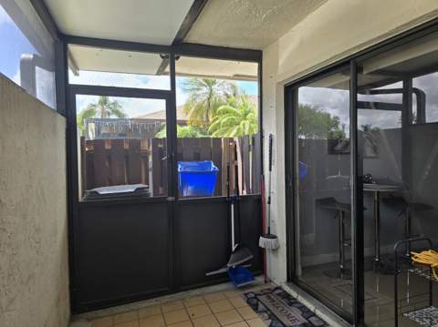 5255 Mendoza Street, West Palm Beach FL - photo 20 of 45