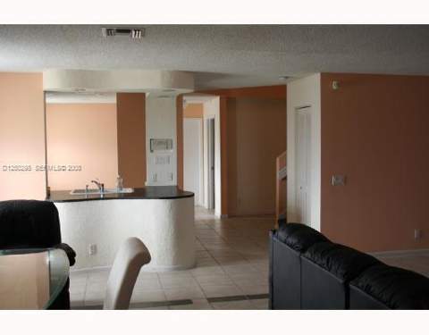 9711 NW 2nd Street, Coral Springs FL - photo 6 of 17