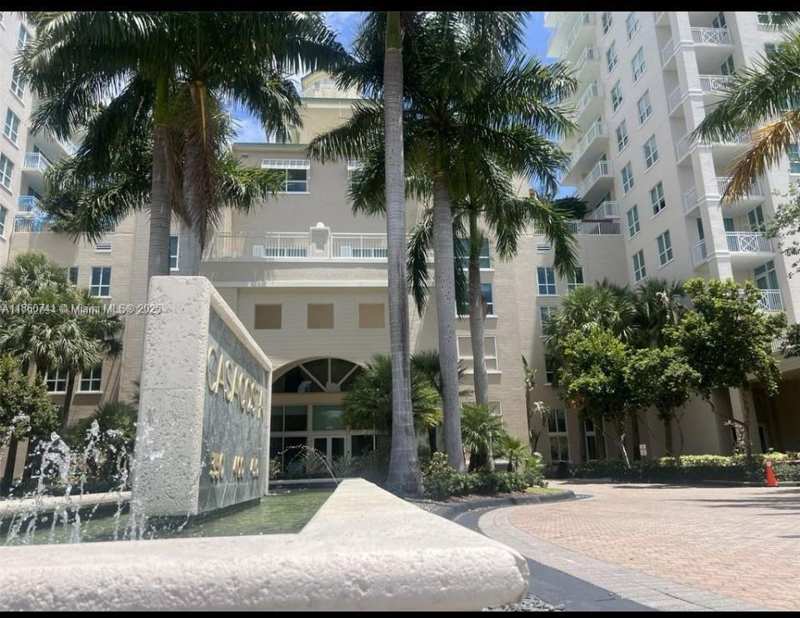 3 bedroom Townhouse at 450 N Federal Highway #102, Casa Costa Condo, Boynton Beach — photo 1