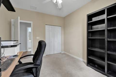 6591 Traveler Road, West Palm Beach FL - photo 10 of 67