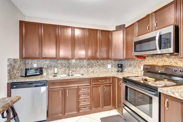 4049 Wolverton C