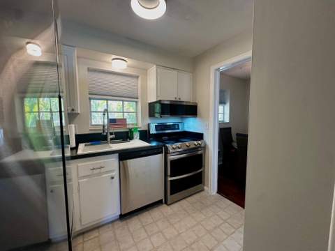 148 Yacht Club Drive #13, North Palm Beach FL - photo 7 of 16