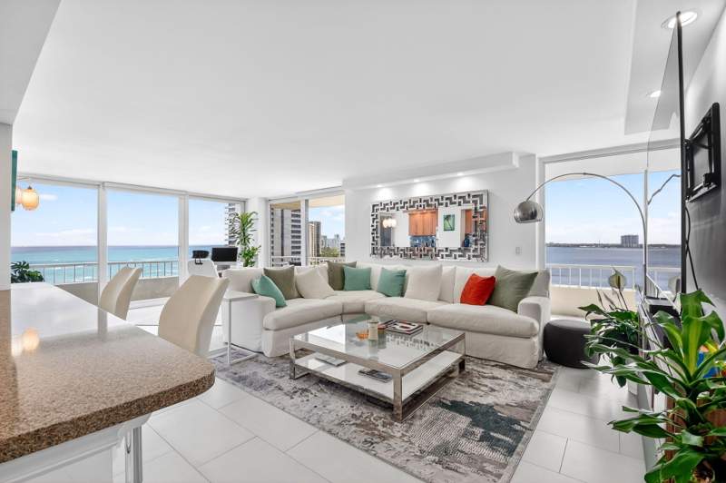 2 bedroom Condominium at 5540 N Ocean Drive #9b, Water Glades Condo, Singer Island — photo 3