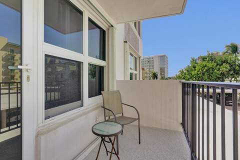 405 N Ocean Boulevard #229, Pompano Beach FL - photo 23 of 78