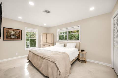 280 Tradewind Drive, Palm Beach FL - photo 23 of 34