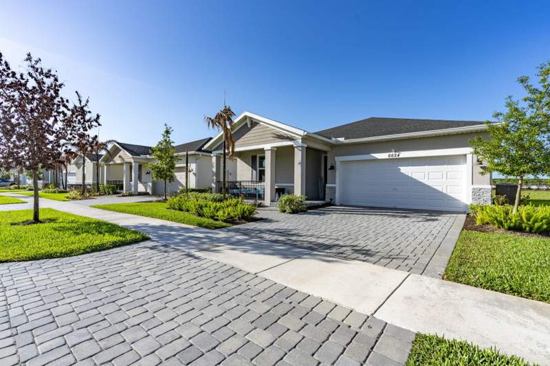 4 bedroom Single Family Residence at 6624 NW Cloverdale Avenue, Ltc Ranch West Phase 1, Port St. Lucie — photo 2