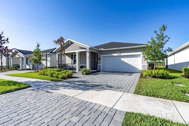 4 bedroom Single Family Residence at 6624 NW Cloverdale Avenue, Ltc Ranch West Phase 1, Port St. Lucie — photo 3