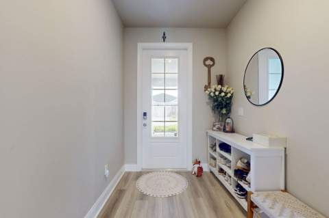 6624 NW Cloverdale Avenue, Port St. Lucie FL - photo 11 of 113