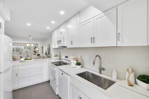 60 Venetian Drive #105n, Delray Beach FL - photo 11 of 21