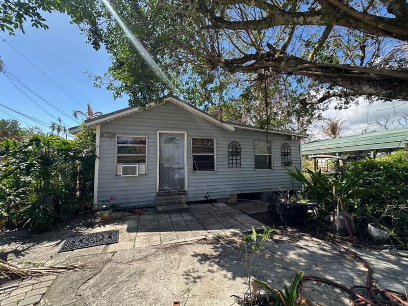 3 bedroom Single Family Residence at 8160 SE Washington Avenue, Pettway Park, Hobe Sound — photo 2