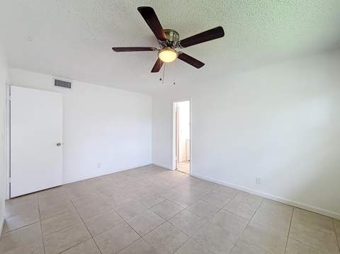 235 Lake Dora Drive #235, West Palm Beach FL - photo 13 of 33
