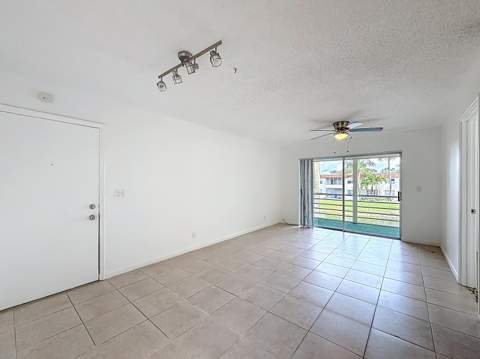 235 Lake Dora Drive #235, West Palm Beach FL - photo 22 of 33