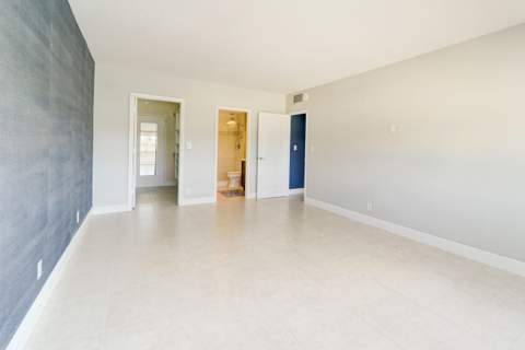 2500 E Las Olas Boulevard #403, Fort Lauderdale FL - photo 18 of 33