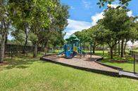 112 Lancaster Way, Royal Palm Beach FL - photo 9 of 10