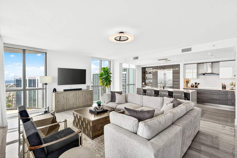 4 bedroom Condominium at 100 E Las Olas Boulevard #4301, 100 Las Olas Condo, Fort Lauderdale — photo 4