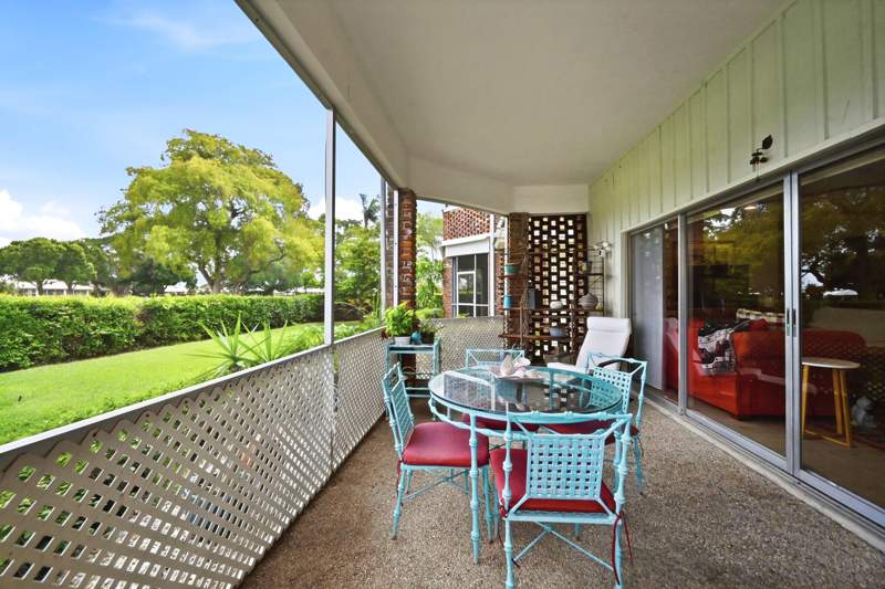 2 bedroom Condominium at 324 Orange Tree Drive #4, Tudor Two North Condos, Atlantis — photo 4