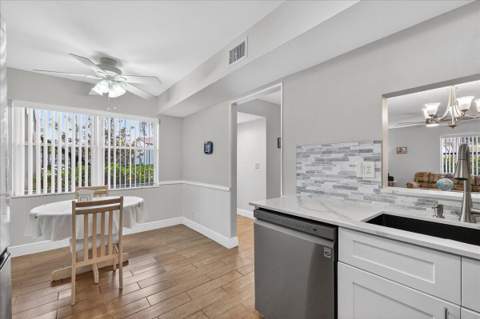 7633 Tahiti Lane #101, Lake Worth FL - photo 13 of 26
