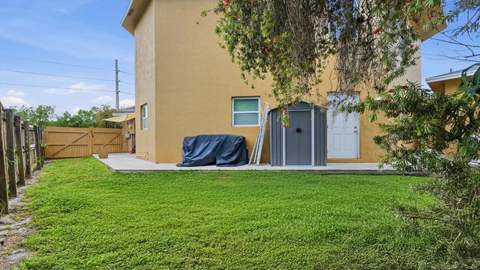 2301 SW Barber Lane, Port St. Lucie FL - photo 9 of 28