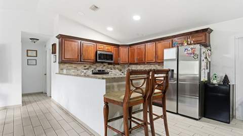 2301 SW Barber Lane, Port St. Lucie FL - photo 12 of 28