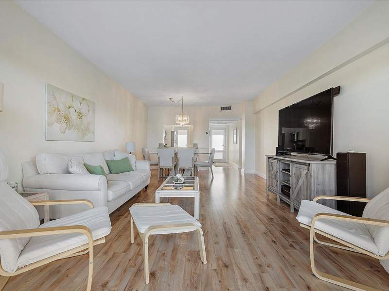 2 bedroom Condominium at 1481 S Ocean Boulevard #315a, Leisure Gardens Condo, Pompano Beach — photo 5