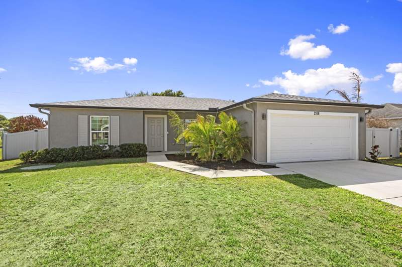 3 bedroom Single Family Residence at 2118 SE Genoa Street, Port St Lucie Section 30, Port St. Lucie — photo 2