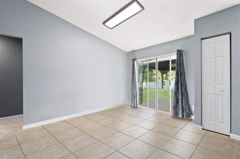 2118 SE Genoa Street, Port St. Lucie FL - photo 12 of 42