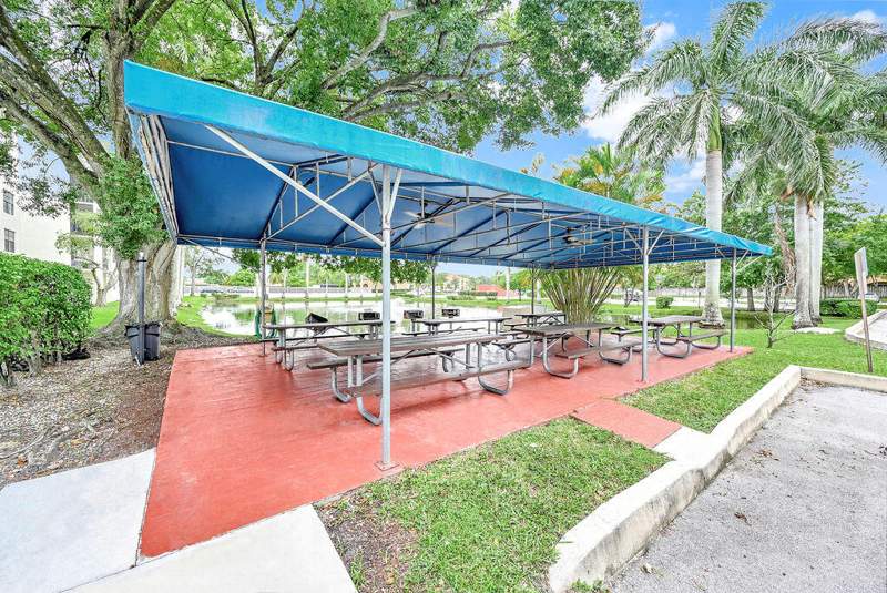 2 bedroom Condominium at 6190 Woodlands Boulevard #311, Gate Three Condo, Tamarac — photo 4