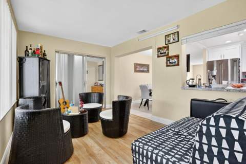 6945 NW 14th Street, Margate FL - photo 11 of 33