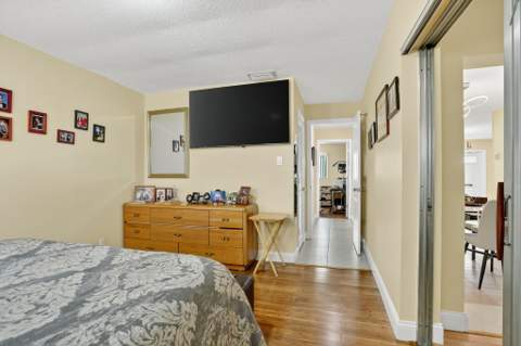 6945 NW 14th Street, Margate FL - photo 15 of 33