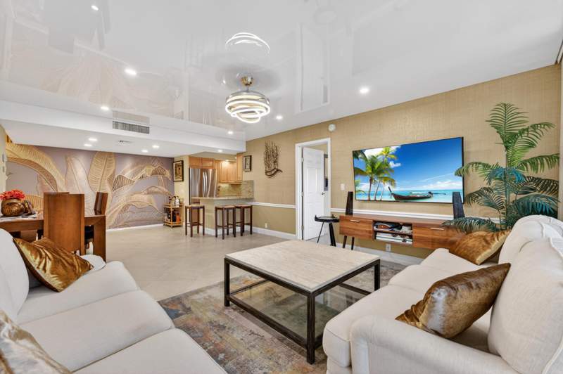2 bedroom Condominium at 336 Golfview Road #704, Gemini Condo, North Palm Beach — photo 2