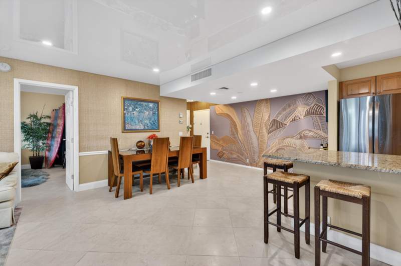 2 bedroom Condominium at 336 Golfview Road #704, Gemini Condo, North Palm Beach — photo 3