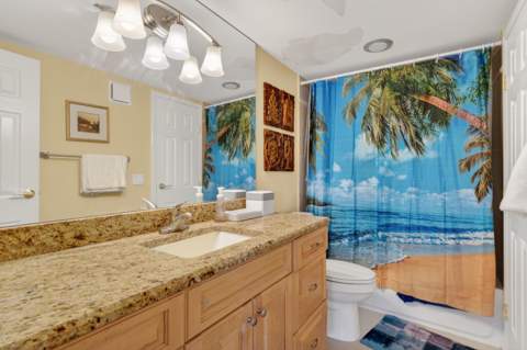 336 Golfview Road #704, North Palm Beach FL - photo 13 of 24