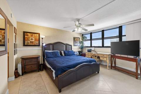 336 Golfview Road #704, North Palm Beach FL - photo 20 of 24