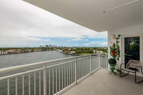 511 Bayshore Drive #707, home for sale on Bayshore Drive