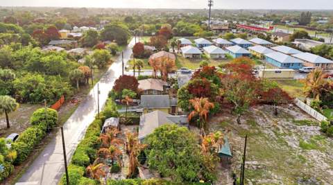 8160 SE Washington Avenue, Hobe Sound FL - photo 8 of 8