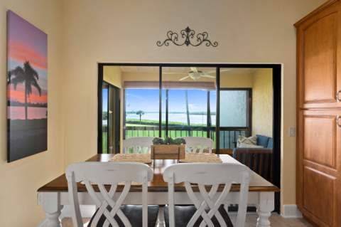 3225 S Lakeview Circle #22-202, Fort Pierce FL - photo 20 of 41