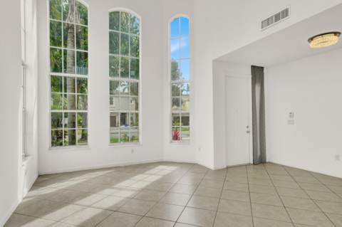 9037 Alexandra Circle, Wellington FL - photo 7 of 55