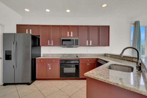 9037 Alexandra Circle, Wellington FL - photo 15 of 55