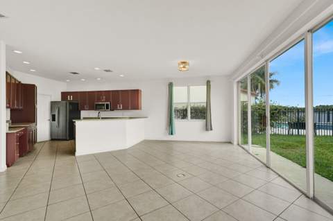 9037 Alexandra Circle, Wellington FL - photo 20 of 55