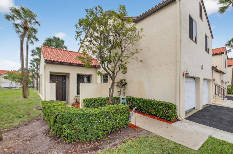 2 bedroom Condominium at 10 Vía De Casas Sur #101, South Lake Condo, Boynton Beach — photo 4