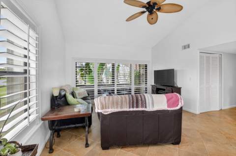 10 Vía De Casas Sur #101, Boynton Beach FL - photo 14 of 47